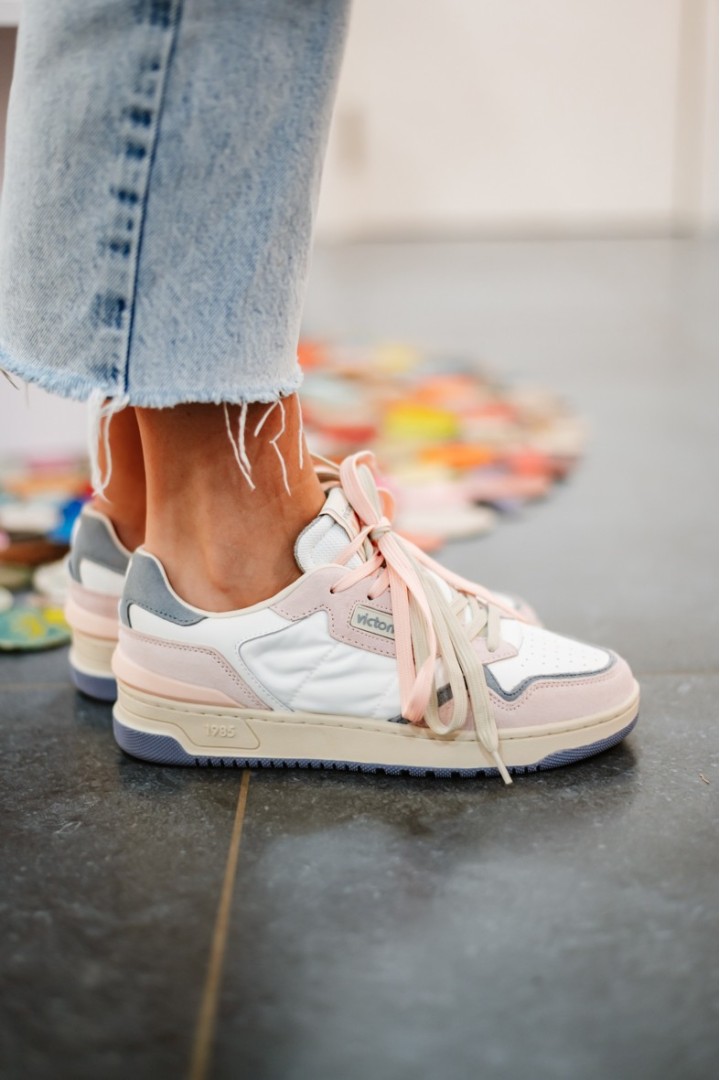 VICTORIA 8800128 ROSA