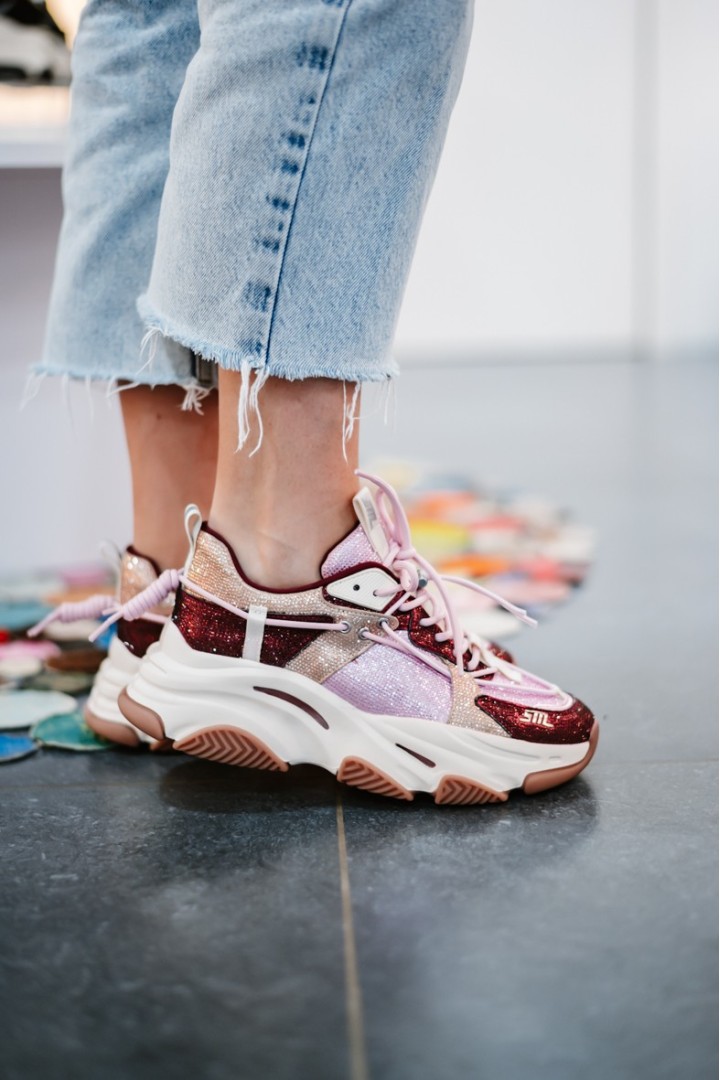 STEVE MADDEN VAULT BURGUNDY