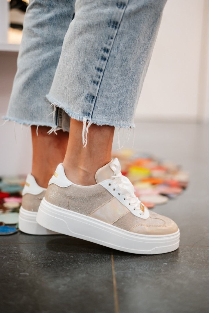 STEVE MADDEN MOXY CHAMP GLITTER