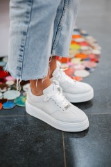 STEVE MADDEN MOXY WHITE GLITTER