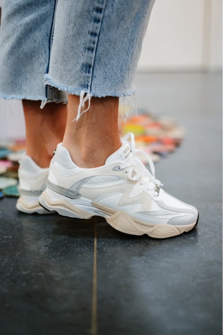 STEVE MADDEN SPEEDER WHITE