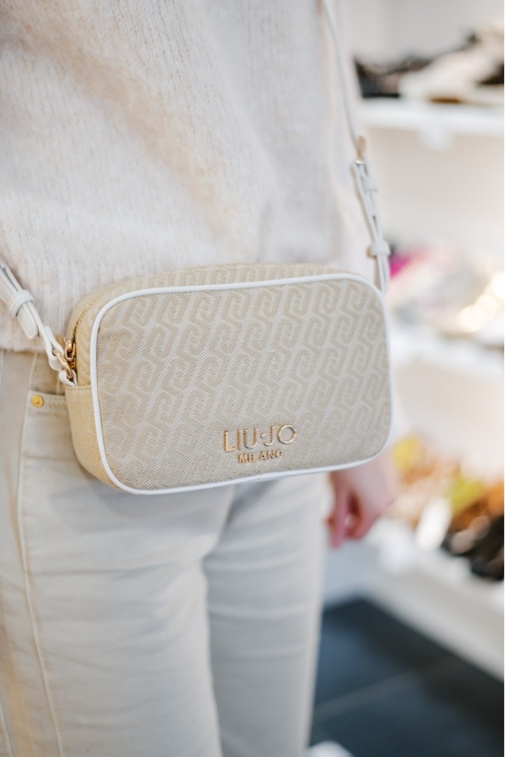 LIUJO S CAMERA CASE NATURALE