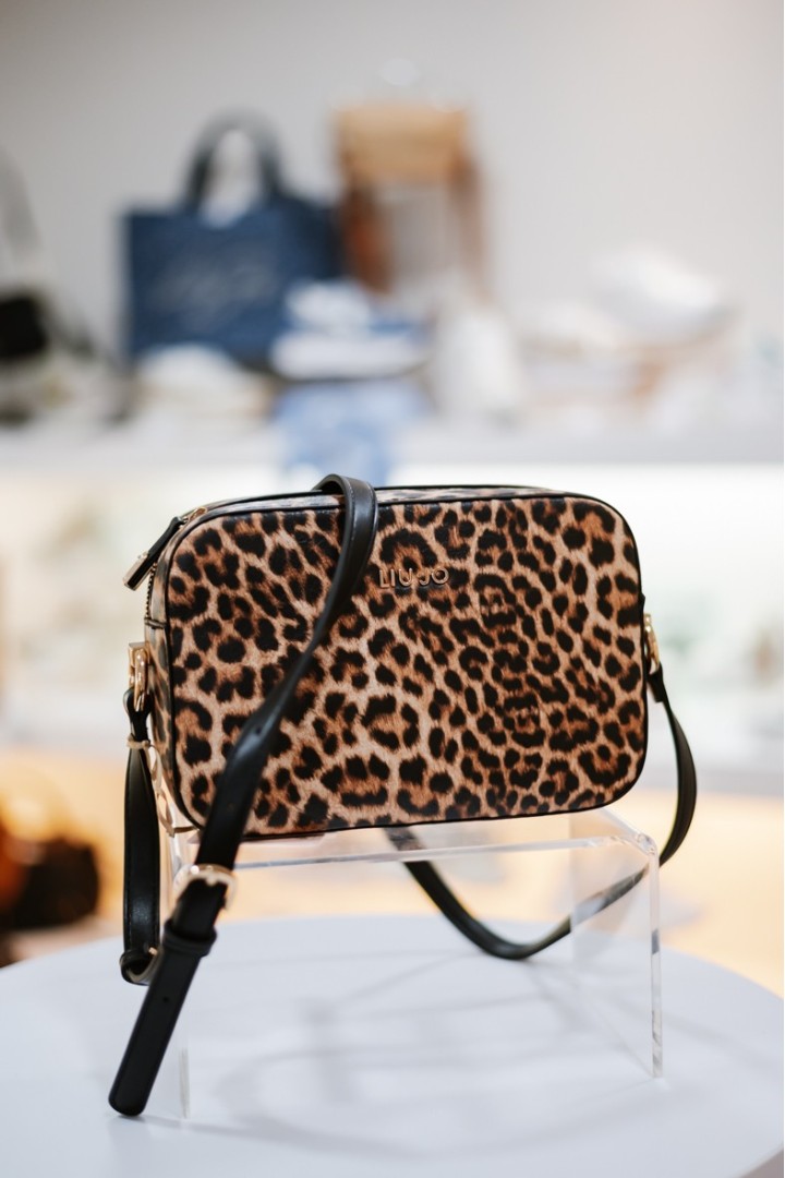 LIUJO M CAMERA CASE MACUL NATURALE MANH