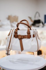 LIUJO S TOTE CREAM CORALLO