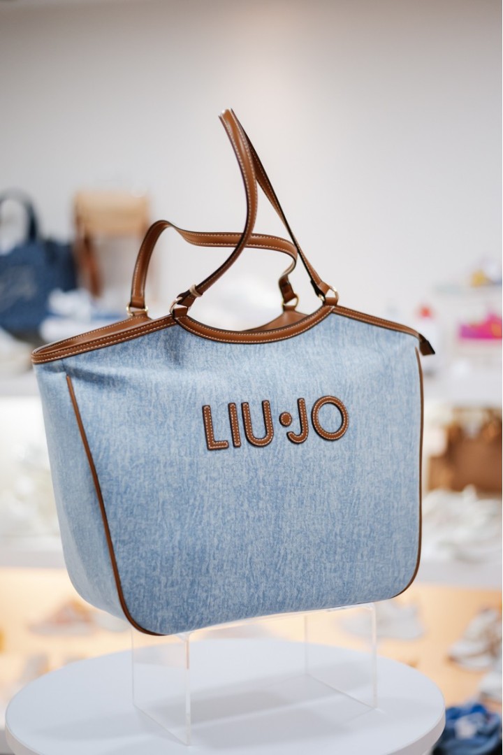 LIUJO L TOTE LIGHT DENIM FERIELLE
