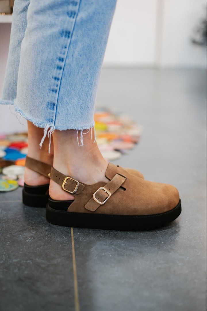 SCHOLL BLAKE CLOG TAUPE