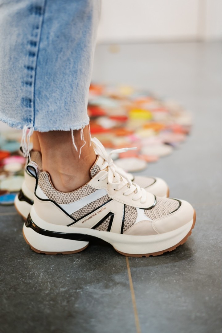 ALEXANDER SMITH VICTORIA LIGHT PEACH BLACK