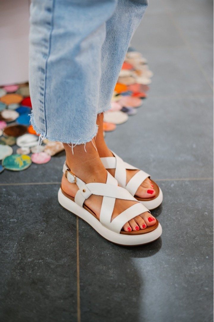 INUOVO 96063 CREMA