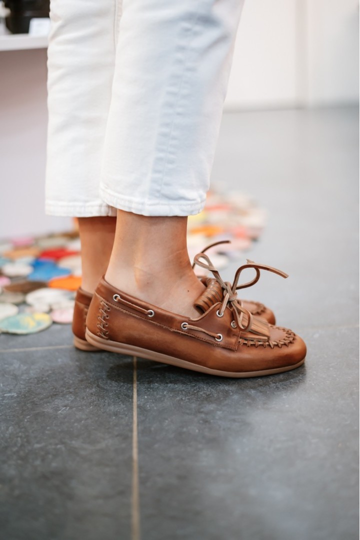 PAVEMENT PAMAGDA BROWN